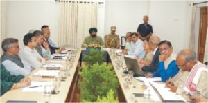 विश्वविद्यालयों से संबद्ध महाविद्यालयों और संस्थानों के औचक निरीक्षण करें कुलपति: राज्यपाल