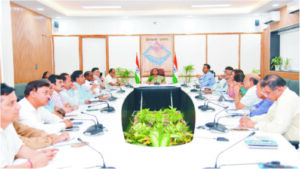 मुख्य सचिव ने भविष्य में आपदा से बचाव हेतु भारत सरकार से विशेष आर्थिक पैकेज की मांग