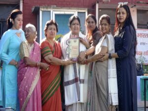 उत्कृष्ट कार्य के लिए जीजीआइसी की 15 छात्राओं का हुआ सम्मान