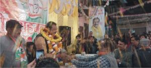 जूनियर देवानंद ने किया संदीप का प्रचार, फलों से तोला