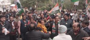 युवा मेयर कांग्रेस प्रत्याशी संदीप सहगल का आवास विकास की जनता ने किया अभूतपूर्व स्वागत एवं अभिनंदन