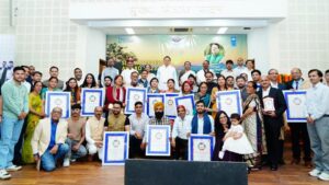 जनपद के 5 व्यक्तिगत/संस्थाओं को उत्कृष्ट कार्यो हेतु मा0 मुख्यमंत्री पुष्कर सिंह धामी द्वारा एसडीजी अचीवर अवार्ड से नवाजा।