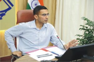 प्रशासन का लक्ष्य है हर घर तक शुद्ध पेयजल की निर्बाध आपूर्ति: डीएम