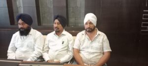 चार पार्टनरों ने लगाया एक पार्टनर पर करोड़ों रुपए गबन करने का आरोप