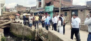 प्रशासनिक टीम ने गैबिया नाले पर 11 स्थानों पर अतिक्रमण चिन्हित किया