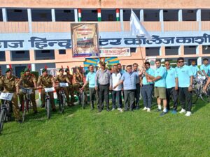 मेयर दीपक बाली ने फिट इंडिया साईकिल रैली को झंडी दिखाकर किया रवाना
