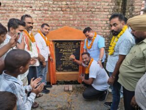 महापौर दीपक बाली ने फिर किया एक करोड़ की सड़कों का शिलान्यास