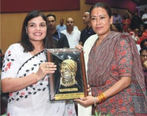 रेखा आर्या ने कहा कि महिलाएं पूरी तरह स्वस्थ होगी तो इसे पूरे परिवार की उत्पादकता बढ़ेगी और इससे प्रदेश सशक्त बनेगाः रेखा आर्या