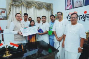 सीएम ने की सत्संग संस्था के सदस्यों से भेंट