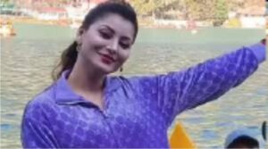 फिल्म अभिनेत्री उर्वशी रौतेला पहुंची नैनीताल, नौकायन का उठाया आनंद