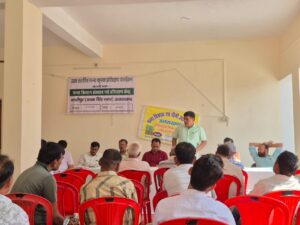 गन्ना किसान संस्थान ने गोष्ठी में दी गन्ना बुवाई की जानकारी