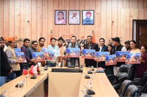 सीएम धामी ने पैंली-पैंली बार उत्तराखण्डी गीत का किया विमोचन