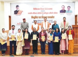 सीएम धामी ने 142 नवनियुक्त असिस्टेंट प्रोफेसर्स को प्रदान किए नियुक्ति पत्र