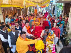 मंदिर में विधिविधान से की गई मूर्तियांे की प्राणप्रतिष्ठा