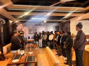 काशीपुर मीडिया सेंटर ने स्व. अनिरु( निझावन व अज़ीम ख़ान को दी श्र(ांजलि