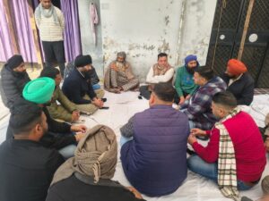 किसान आत्महत्या मामला: महापौर दीपक बाली ने परिजनों की कराई सीएम धामी से बात, दोषियों पर सख्त कार्रवाई का आश्वासन