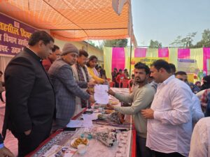 शिविर में प्रशासन और जनता के बीच हुआ सीधा संवाद