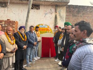 विधायक ने किया एक और सड़क का शिलान्यास