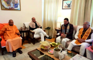 केंद्रीय रक्षा मंत्री, केंद्रीय मंत्री एवं उत्तर प्रदेश के मुख्यमंत्री का उत्तराखंड आगमन पर स्वागत एवं अभिनंदन किया