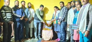 कांग्रेसियों ने मुंशी हरिप्रसाद टम्टा की पुण्य तिथि पर की गोष्ठी