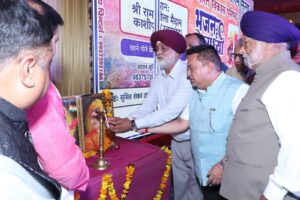 भारत विकास परिषद ने आयोजित किया होली मिलन मेला