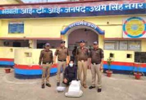 ऑटोमोबाइल शोरूम में चोरी का खुलासा, माल बरामद