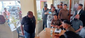 हाई कोर्ट के आदेश पर मुकदमों में आरोपी अनूप अग्रवाल ने कोतवाली में दर्ज कराये बयान