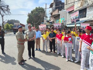 पृथ्वी दिवस पर नगर निगम से निकाली जागरूकता रैली