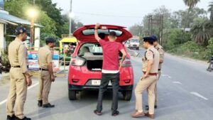 वाहन चेकिंग अभियान चलाया,16 बाइक चालकों के चालान