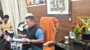 अंबेडकर जयंती की तैयारियां तेज, महापौर ने प्रतिमाओं की सफाई के दिए निर्देश