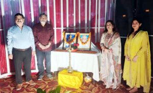 आईएमटी में आयोजित किया विद्यार्थियों का विदाई समारोह