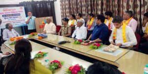 एसपीएनजी व कुमायूं वैश्य महासभा ने लगाया निशुल्क स्वास्थ्य चिकित्सा शिविर