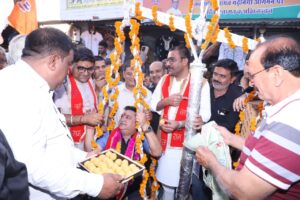 महापौर दीपक बाली ने गढ़ीनेगी में किया 8 सड़कों का शिलान्यास