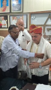 किन्नरों के उत्पीड़न से निजात दिलाने पर मंच ने किया महापौर का अभिनंदन