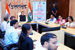 सीएम ने 4,400 श्रमिकों को वितरित किए 11 करोड़ रुपये