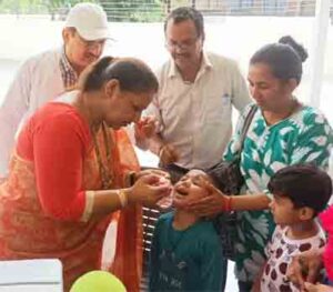 कांग्रेस जिलाध्यक्ष अलका पाल ने किया पल्स पोलियो अभियान का शुभारंभ
