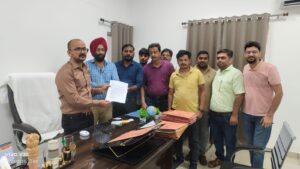अवैध नक्शों के निर्माण को लेकर काशीपुर आर्किटेक्ट्स ने दिया ज्ञापन