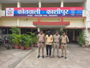 स्मैक के साथ एक गिरफ्तार