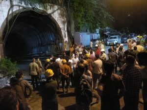 सरकार की सर्वोच्च प्राथमिकता टनल में फंसे प्रत्येक व्यक्ति को सुरक्षित बाहर निकालना है: सीएम