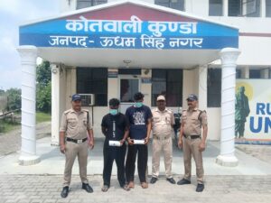 चोरी का खुलासा, दो चोर गिरफ्तार, जेवरात बरामद