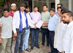 विधायक शिव अरोरा के विरोध में आजाद समाज पार्टी ने दिया ज्ञापन