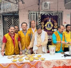 प्रथम पुण्यतिथि पर किया भंडारे का आयोजन