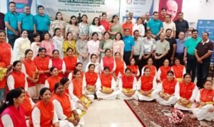 रोटरी भवन में आयोजित किया गया सात दिवसीय योग शिविर