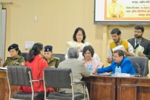 महिलाओं को अपने अधिकारों के प्रति जागरूक होने और आवाज उठाने का किया आह्वान