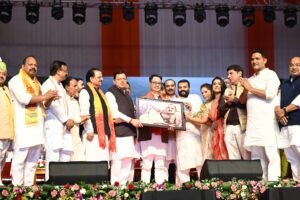 *केंद्रीय मंत्री ने खटीमा में जनजातीय कल्याण योजनाओं की घोषणा, एकलव्य विद्यालय के लिए 10 करोड़ रुपये की सौगात। जुएल ओरम