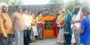विधायक चीमा ने किया दो टाइल मार्गों का शिलान्यास